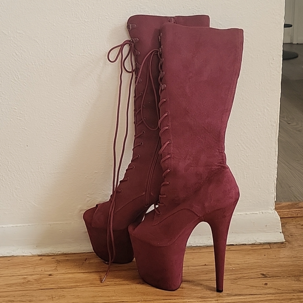 Pleasers flamingo 8 faux suede knee high boots